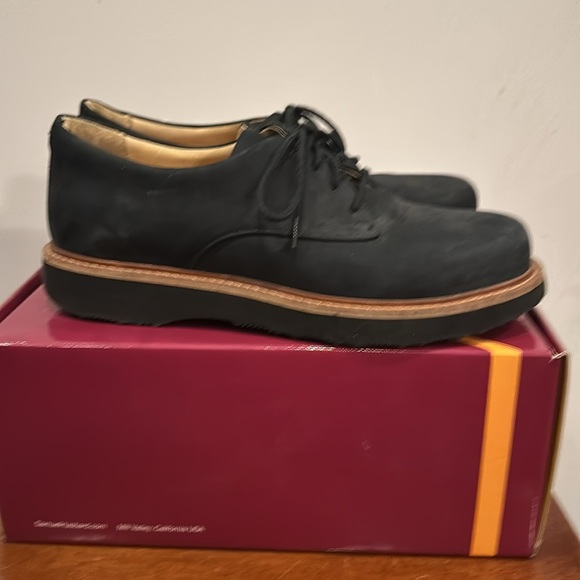 Hubbard Free for Women Nubuck Shoes - Picture 4 of 5